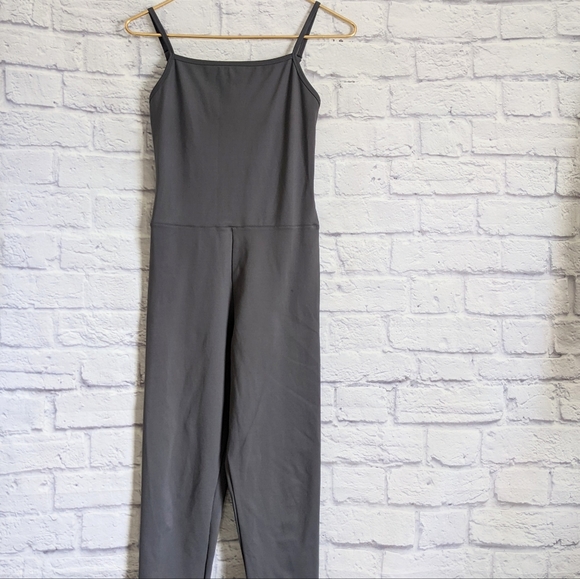 Girlfriend Collective Cami Unitard M Moon Gray Yoga Pilates Jumpsuit Athletic - Picture 3 of 9